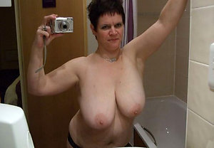 Hot women naked sexy selfies photos