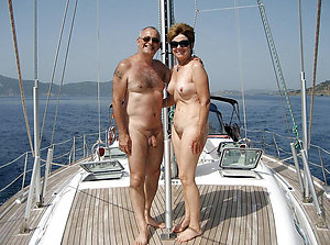 Amateur pics be useful to mature nudist couples