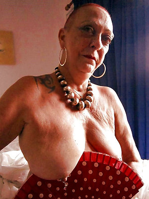 Real granny boobs amateur pics