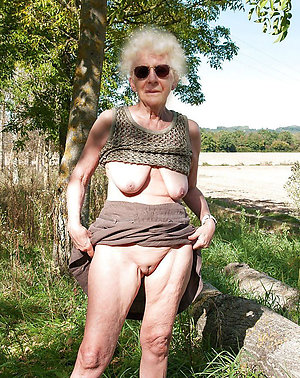 Inexperienced hot old granny pics