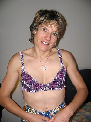 Photos from hot mature bra tgp