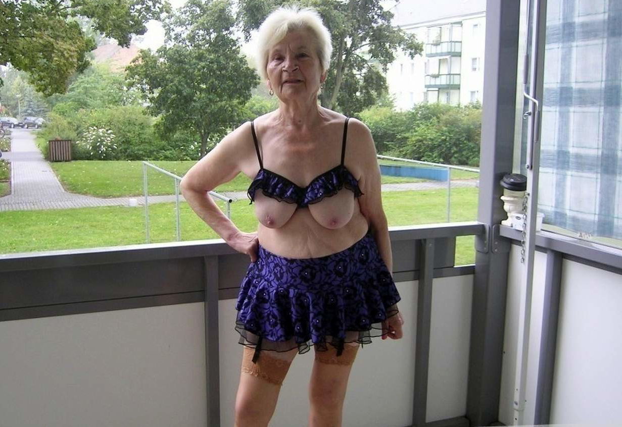 amateur granny big tits porn gallerie