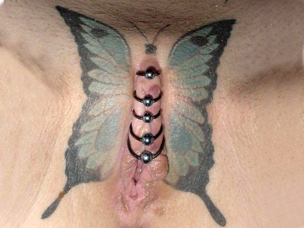 sluts Naked tattooed